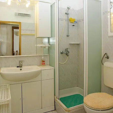 شقة Velo - 10m From Sea برنا